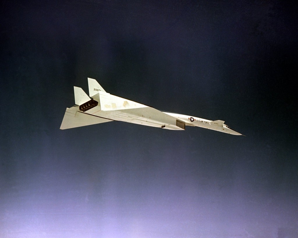 xb-70_rear